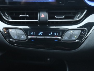 Toyota C-HR I Crossover 1.2L Turbo 116KM 2016 Toyota C-HR 1.2 Turbo, Salon Polska, Skóra, Navi, zdjęcie 14