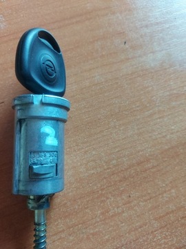13168306 SPÍNACÍ SKŘÍŇKA KLÍČEK OPEL CORSA C
