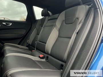 Volvo XC60 II 2020 Volvo XC 60 SalonPL B4D AWD RDesign High Beam Pano, zdjęcie 15