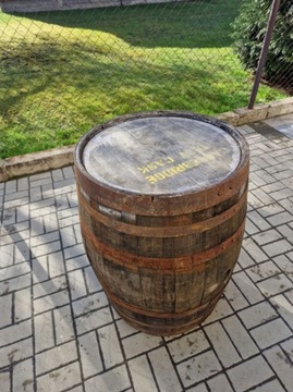 Дубовая бочка 225л.
