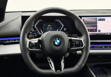 BMW Seria 5 G90-91 2025 BMW Seria 5 I wlasciciel M Sport Hak Gwarancja Bezwypadkowy FVAT23, zdjęcie 17