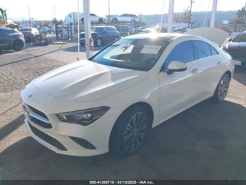 Mercedes CLA C118/X118 2023 Mercedes-Benz CLA 2023r., 250, od ubezpieczalni 2.0 Benzyna 221KM, zdjęcie 2
