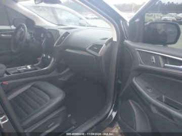 Ford Edge II 2022 Ford Edge 2022r., 4x4, 2.0L 2.0 Benzyna 250KM, zdjęcie 8