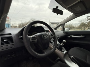 Toyota Auris I Hatchback 5d Facelifting 1.4 D-4D 90KM 2012 Toyota Auris 1.4D-4D Lift 2012r Klimatyzacja, zdjęcie 6