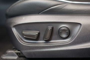 Toyota Corolla Cross 2022 Toyota Corolla Cross Cross 2.0 Hybrid Premiere Edition AWD Szklany Dach, zdjęcie 29