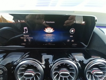 Mercedes GLA II Off-roader 1.3 200 163KM 2020 Mercedes GLA 200 salon, I właściciel, serwis,, zdjęcie 20