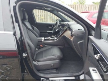 Mercedes GLC C254/X254 2025 Mercedes-Benz GLC 300 4Matic 2025 2.0 Benzyna 255KM, zdjęcie 10