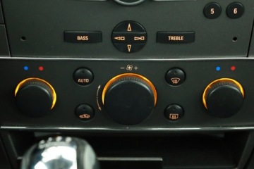 Opel Signum 1.8 ECOTEC 122KM 2005 Opel Signum 1.8, GAZ, HAK, Klima, Klimatronic, zdjęcie 9