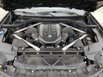 BMW X7 2022 BMW X7 M50I 2022 4.4l 4.4 Benzyna 523KM, zdjęcie 6