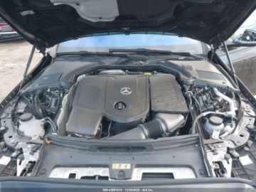 Mercedes Klasa C W206 2023 Mercedes-Benz Klasa C 300, 2023r., 4x4, 2.0L 2.0 Benzyna 255KM, zdjęcie 11