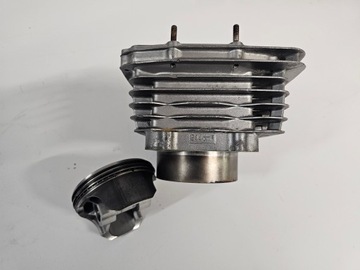 Поршень цилиндра Honda NX 650 Dominator