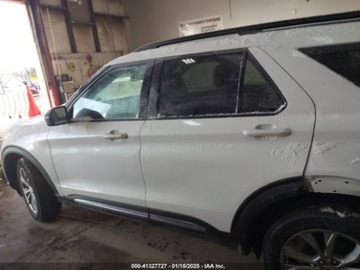 Ford Explorer VI 2022 Ford Explorer 2022r., XLT, od ubezpieczalni 2.3 Benzyna 300KM, zdjęcie 3