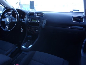 Volkswagen Golf VI Variant 1.6 TDI-CR DPF BlueMotion 105KM 2010 Volkswagen Golf Automat Bluemotion, zdjęcie 13