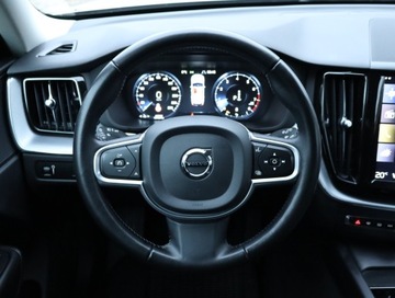 Volvo XC60 II Crossover T5 250KM 2020 Volvo XC60 B5 AWD, Salon Polska, Serwis ASO, 4X4, zdjęcie 22
