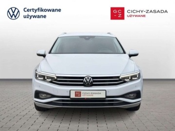 Volkswagen Passat B8 Variant Facelifting 2.0 TDI SCR 150KM 2023 Volkswagen Passat TDI 150KM Elegance LED Matrix Nawigacja Martwe pole, zdjęcie 7