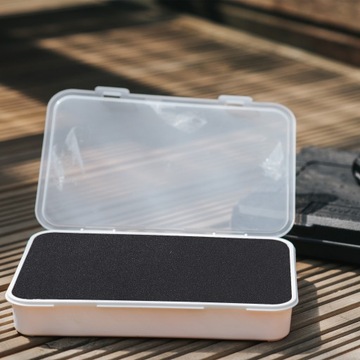 ЯЩИК ДЛЯ ИНСТРУМЕНТОВ ИЗ ТОЛСТОГО ПЕНА, КВАДРАТНЫЕ ВСТАВКИ ДЛЯ РАБОТЫ