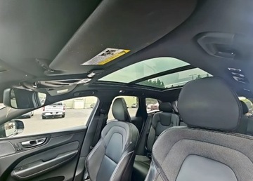 Volvo XC60 II 2022 VOLVO XC60 T5, zdjęcie 8