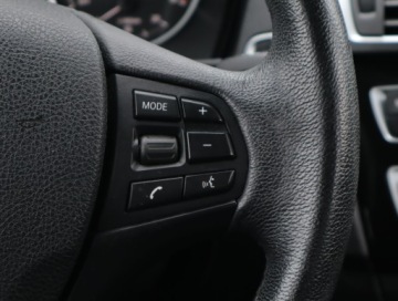 BMW Seria 1 F20-F21 2016 BMW 1 116d, Navi, Klima, Klimatronic, Parktronic, zdjęcie 17