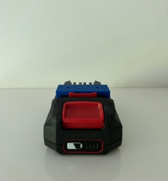 Держатель аккумулятора Erbauer EXT 18 v 8 шт.