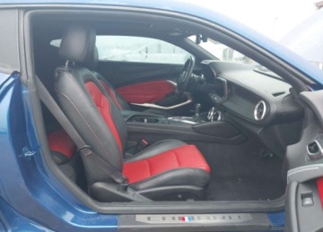 Chevrolet Camaro VI 2017 Chevrolet Camaro 2017r., 2ss, 6.2L, od ubezpieczalni 6.2 Benzyna 461KM, zdjęcie 6