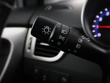 Hyundai i30 II Hatchback 5d 1.4 MPI 100KM 2015 Hyundai i30 navi klima auto grzane fotele czujniki, zdjęcie 29