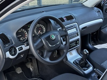 Skoda Octavia II Kombi 2.0 TDI CR DPF 140KM 2011 Škoda Octavia Skoda Octavia 2kpl.kół,, zdjęcie 10