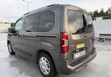 Opel Combo E Kombivan 1.5 Diesel 131KM 2020 Opel Combo Salon PL automoat osobowy bezwypadkowy 1.5 Diesel 130KM, zdjęcie 2