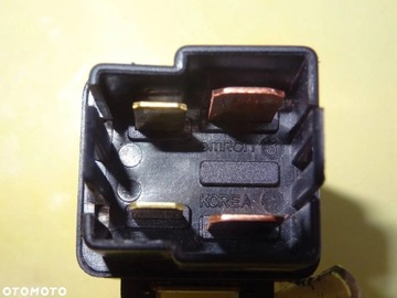 RELÉ KIA MAGENTIS E46633-0140 NR1247