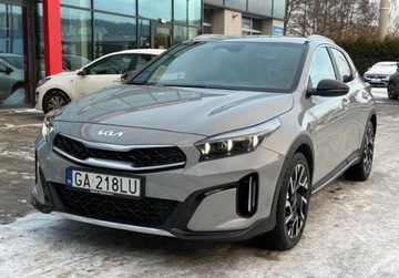 Kia XCeed 2025 Kia XCeed MY26 wersja TRIBUTE WINTER dostepny od reki w kolorze WOLF GREY, zdjęcie 4