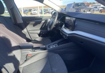 Skoda Octavia IV Liftback 1.5 TSI EVO 150KM 2022 Skoda Octavia Style 1.5 TSI 150 KM Virtual Cockpit Kamera LED Podg. fo, zdjęcie 9