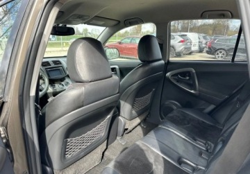 Toyota RAV4 III MPV Facelifting 2.2 D-4D 150KM 2011 Toyota RAV4 2.2D4D 150KM 2011r. 4x4 auto zarejestrowane i ubezpieczone w P, zdjęcie 8