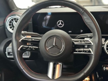 Mercedes CLA C118/X118 Shooting Brake Facelifting 2.0 250 224KM 2025 CLA 250 4-Matic AMG Line Shooting Brake 2.0 (224KM) 2025, zdjęcie 9