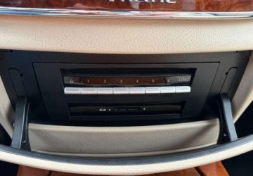 Mercedes Klasa S W221 Limuzyna Facelifting 3.0 V6 (350 CDI) 235KM 2010 Mercedes-Benz Klasa S Mercedes-Benz Klasa S 350 CDI 4-Matic BlueEff 3.0, zdjęcie 30