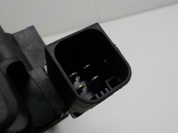 PEUGEOT CITROEN 1.8 16V 6FZ КАТУШКА ЗАЖИГАНИЯ BBC 2526118A