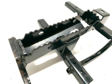 Рама ступеньки основания подножки правая Lucky Star