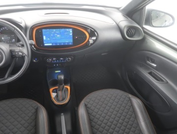 Toyota Aygo X 1.1 VVT-i 72KM 2022 Toyota Aygo X 1.0, Salon Polska, Serwis ASO, zdjęcie 7