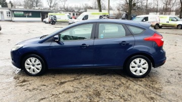 Ford Focus III Kombi 1.6 Duratec 105KM 2012 FORD FOCUS III 1.6 benzyna, 105 KM, zdjęcie 6