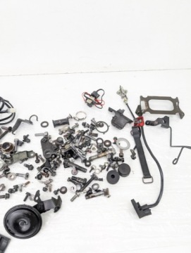 KAWASAKI VERSYS 650 07-09 ВИНТЫ MIX MOUNT BRACKET