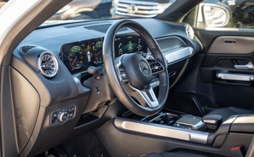 Mercedes GLB SUV 2.0 250 224KM 2023 Mercedes-Benz GLB Mercedes-Benz Klasa GLB 2.0 4Matic 224KM 2.0 Benzyna, zdjęcie 9