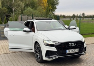 Audi Q8 SUV 3.0 55 TFSI 340KM 2019 Audi Q8 3.0 benz 340 ps ,niski pot przebieg 3.0 Benzyna 340KM, zdjęcie 2
