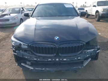 BMW Seria 3 G20-G21 2021 BMW Seria 3 330E 2021 2.0l 2.0 Hybryda 180KM, zdjęcie 7