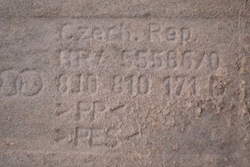 AUDI TT 8J 2.0 TTS 2009 RHD ZADNÍ LEVÝ PODBĚH