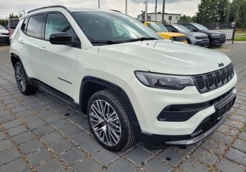 Jeep Compass II SUV Facelifting 1.5 MHEV T4 130KM 2025 Jeep Compass E-HYBRID MY25 summit Mhev 1.5 Hybryda 130KM, zdjęcie 7