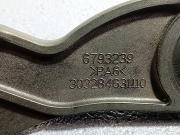 BMW 5 GT F07 PŘEPÍNAČ HÁK 6793239