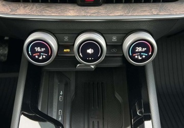 Skoda Superb III Kombi Facelifting 1.5 TSI 150KM 2024 Skoda Superb LaurinKlement, Gwarancja, DCC, Kamera 360, GPS, masaze, ACC,, zdjęcie 22