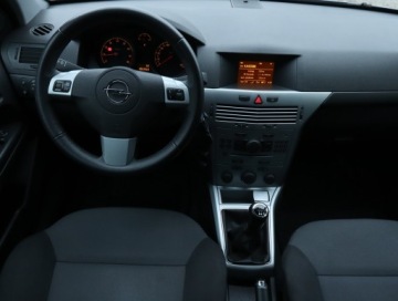 Opel Astra J Sports Tourer 1.6 Twinport ECOTEC 115KM 2011 Opel Astra 1.6 16V, Salon Polska, Klima, zdjęcie 6