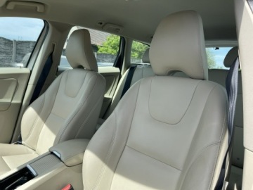 Volvo XC60 I SUV Facelifting 2.0 T5 DRIVE-E 245KM 2016 Volvo XC 60 T5 Automat Skóra Pakięc Podgrzewanie, zdjęcie 11