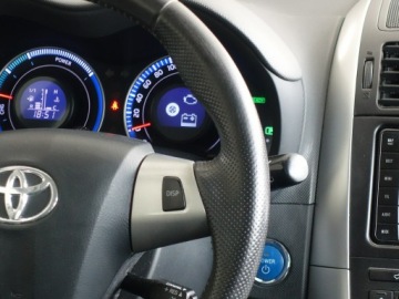 Toyota Auris I 2010 Toyota Auris 1.8 Hybryda/Ksenon/Półskóry/Kamera, zdjęcie 23