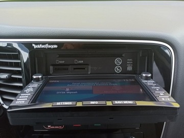 Mitsubishi Outlander III 2014 Mitsubishi Outlander Hybryda Plug-in + LPG, zdjęcie 24