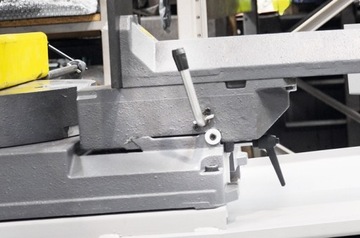 Ленточная пила Bomar Ergonomic 320.258DG для резки металла